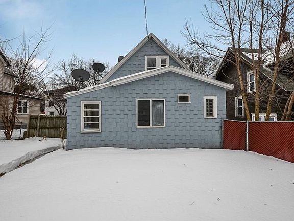 2nd image of 327 Lawson Ave E