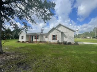 83 W Gray Ave, Lenox, GA 31637