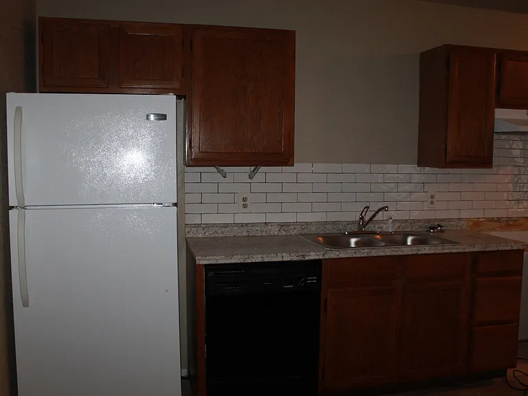 8511 Justin Pl — Photo 8