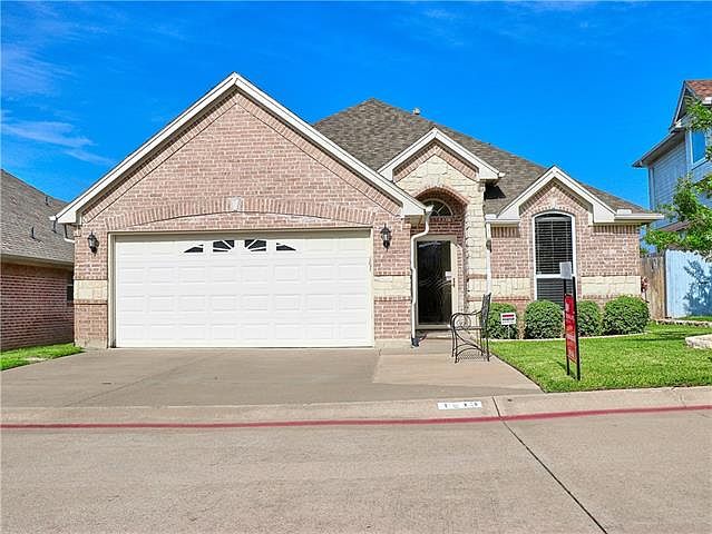 1st image of 1213 Orchard Breeze