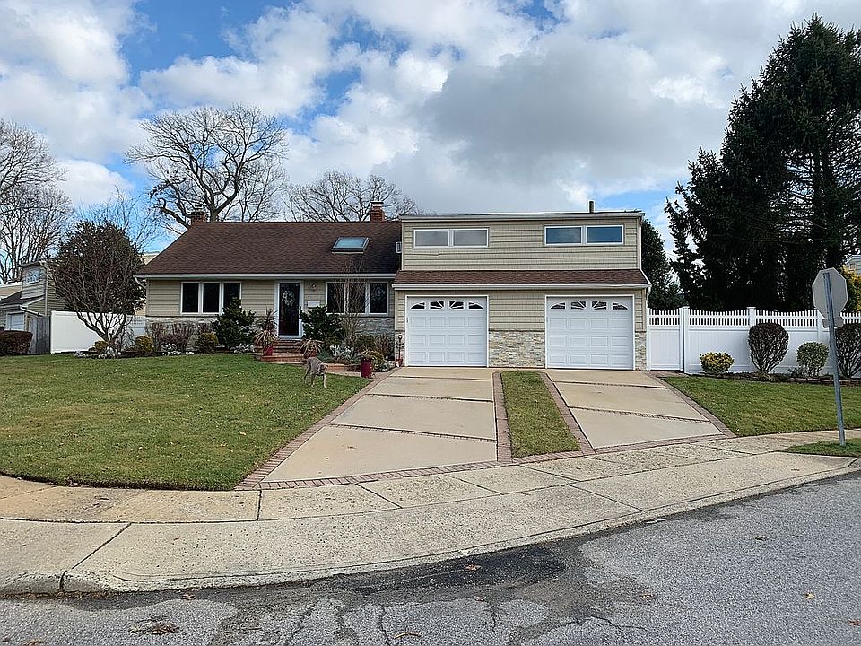 1st image of 3840 Beechwood Pl