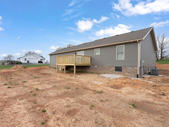 3rd image of 4120 Old Munfordville Rd