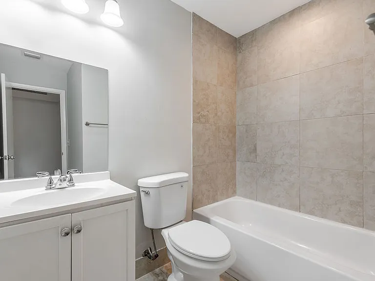 1755 N Congress Ave — Photo 23