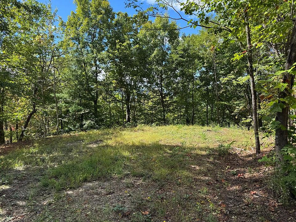 1st image of 6-2 Treetop Dr