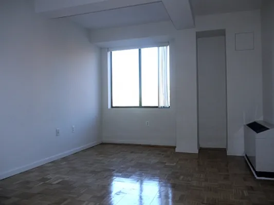 Rented by Citi Habitats | media 6