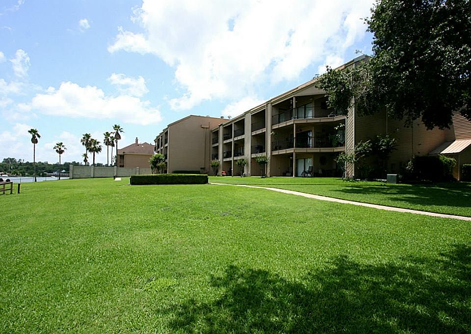 1st image of 15575 Marina Dr Unit 314