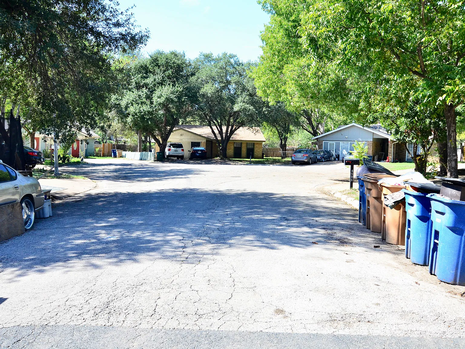 3 bed, 1032 sqft, $1,800 — Photo 3