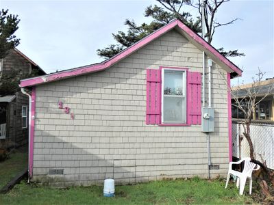 137 S Beacon St, Rockaway Beach, OR, 97136