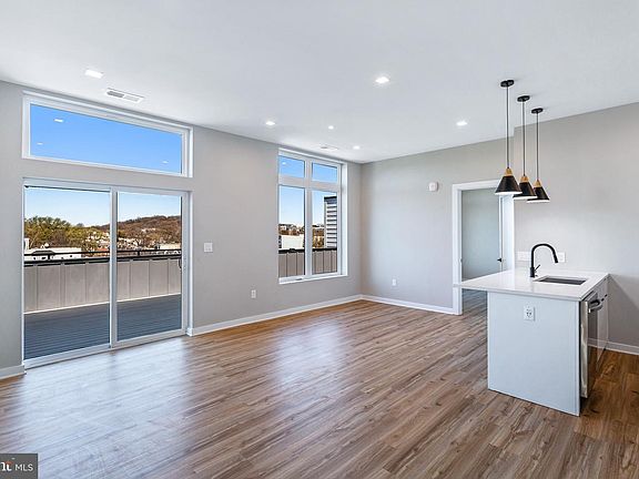 2nd image of 1358 Florida Ave NE #Penthouse 2