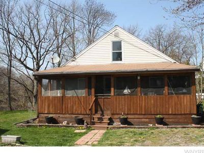 2042 Lockport Olcott Rd, Burt, NY, 14028