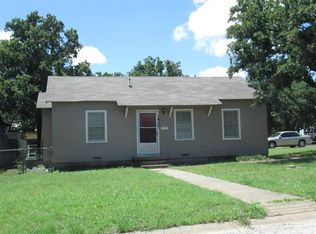 1409 W 13th St, Cisco, TX 76437