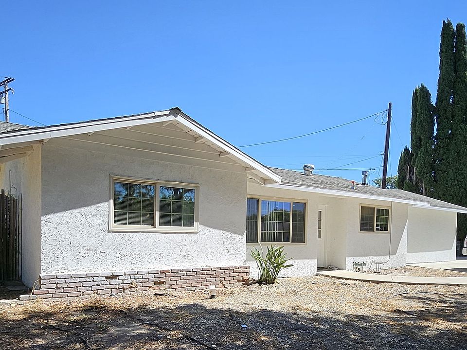 1st image of 2340 Calle Glicina