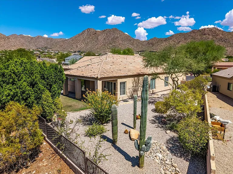 13610 E Laurel Ln — Photo 40