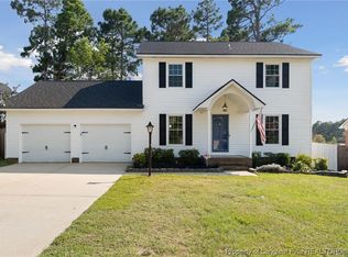 1928 Daphne Cir, Fayetteville, NC 28304