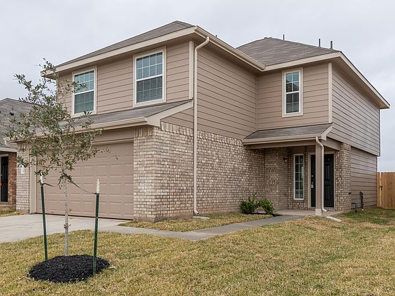 3rd image of 24310 Dolce Marina Ct