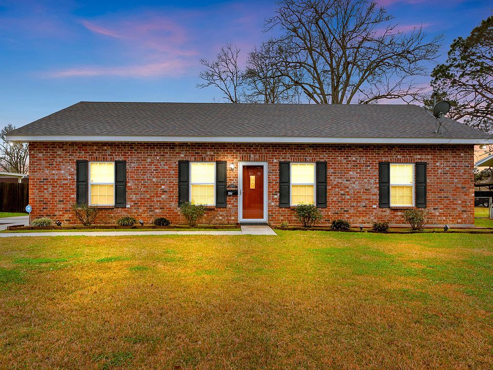 402 Texaco St, New Iberia, LA 70563 Zillow