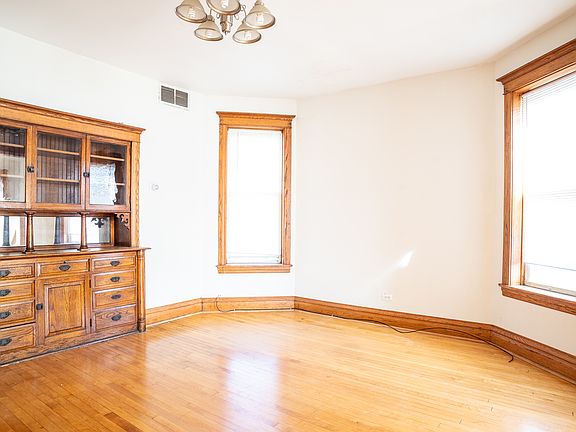 5th image of 3238 W Beach Ave APT 3