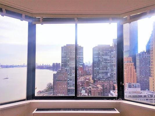 Rented by Perlbinder Realty | media 8