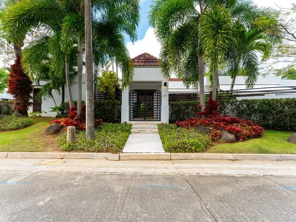 401 Rey Ricardo La Villa De Torrimar, Guaynabo, PR 00969