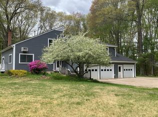 38 Way To The River Rd, West Newbury, MA 01985