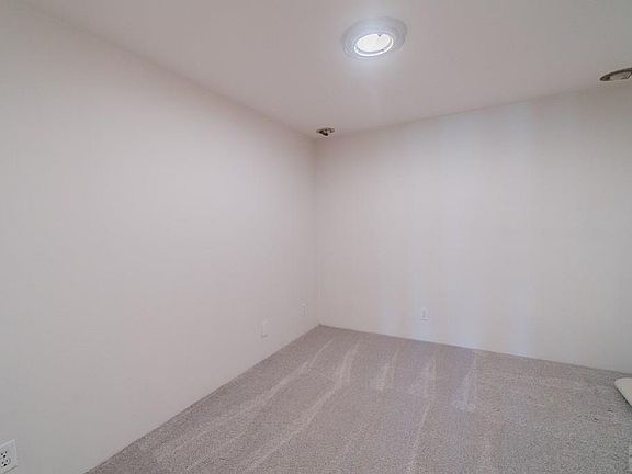 4th image of 29475 Hardin Rd