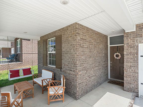 2nd image of 442 Gingerwood Ln