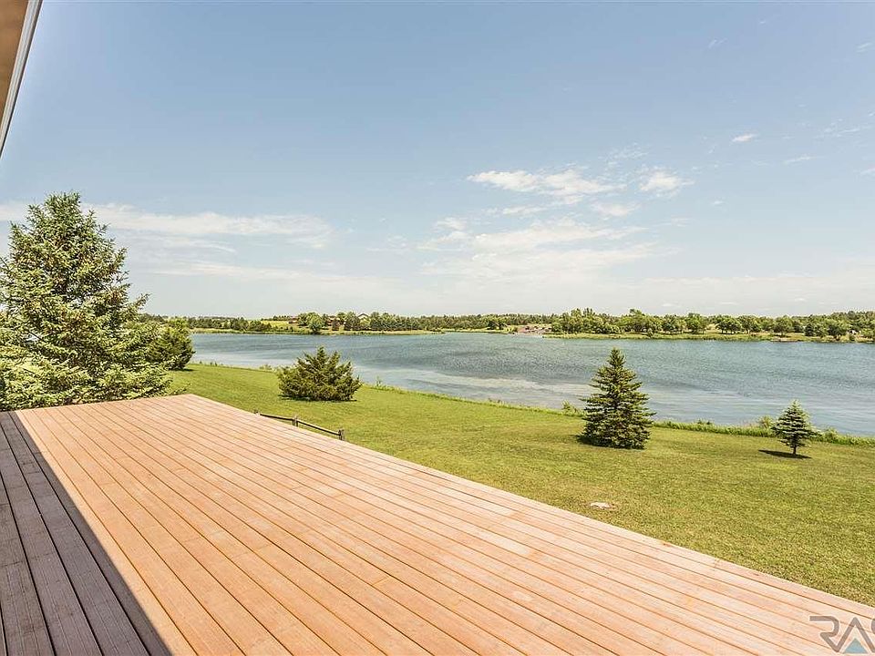 45144 Quail Dr, Canistota, SD 57012 Zillow
