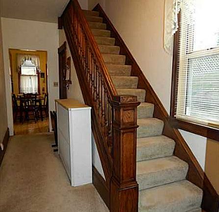 5th image of 224 Foster St
