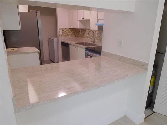 2nd image of 815 NE 199th St