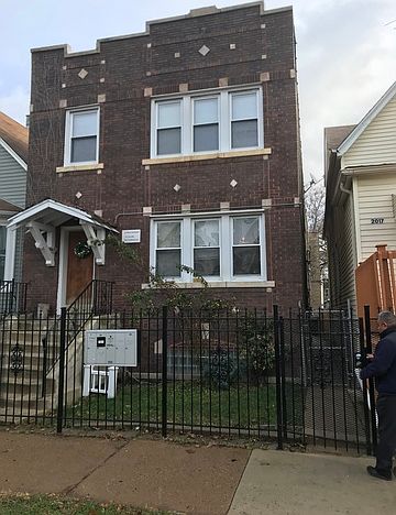 1st image of 2021 N Kilbourn Ave APT 1R