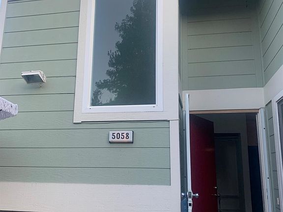 2nd image of 5058 - 938 Country Club Drive