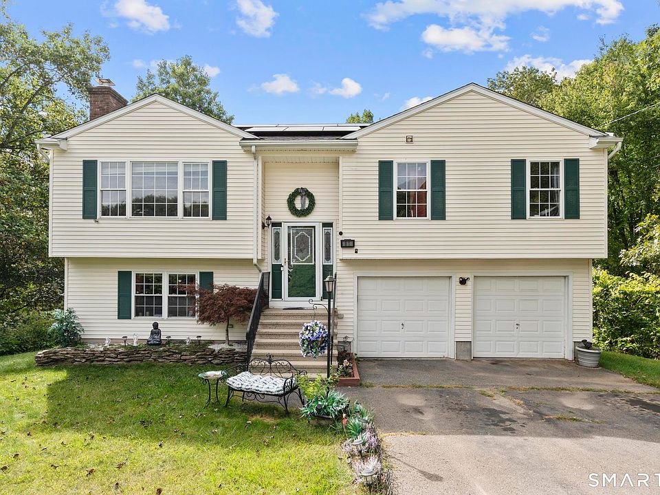 1st image of 81 Hidden Pond Road