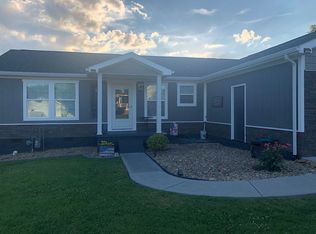1142 Gregory Valley Dr, Sevierville, TN 37876