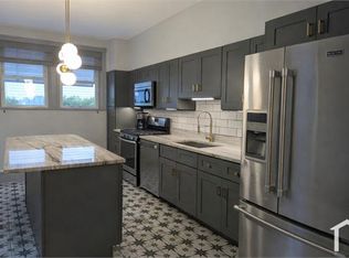 2005 S 13th St, Philadelphia, PA 19148