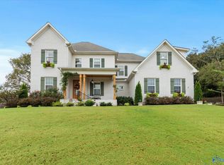 27 Kenthurst Ln, Gurley, AL 35748