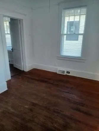 807 Hammond St — Photo 12