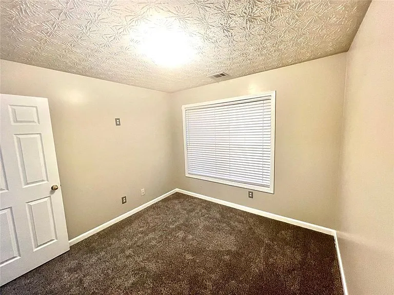 3854 Austin Park Ln — Photo 35