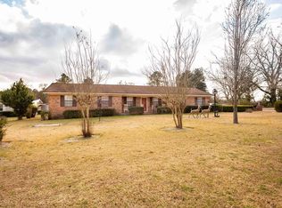 800 Teston Ave, Nicholls, GA 31554