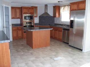 34 Chipmunk Ct, Cameron, NC 28326