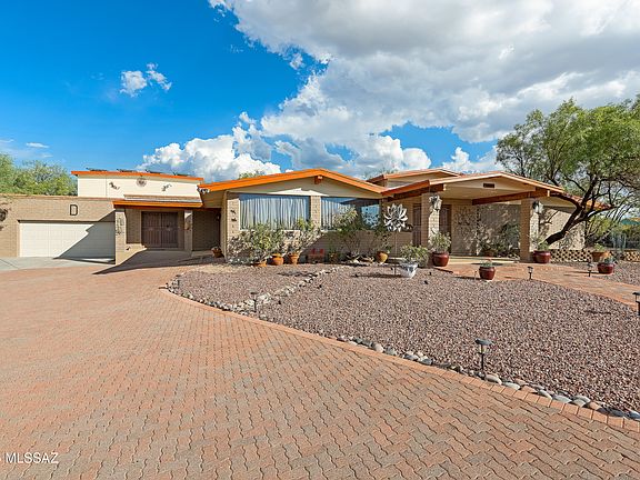 4th image of 10680 E Camino Tesote Pl
