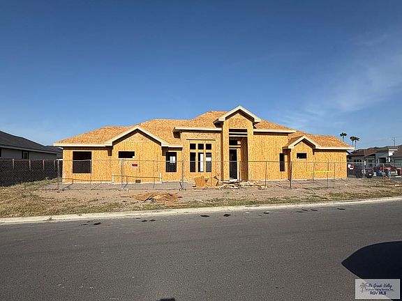 2nd image of 4501 River Rock Cir