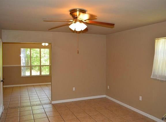 3rd image of 22442 County Road 4142
