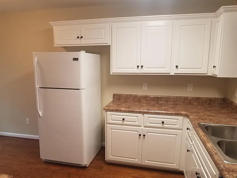 423 Tarsel Ct — Photo 7