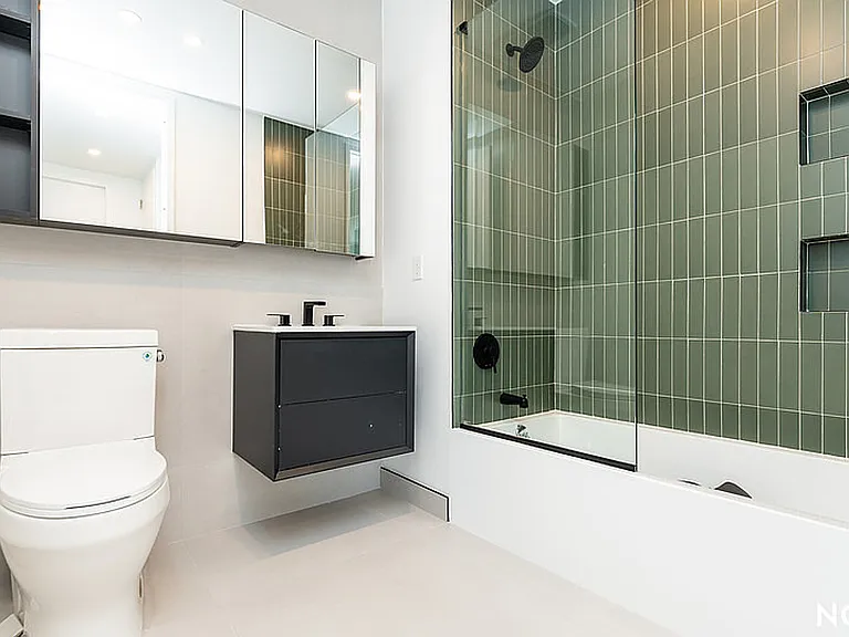 527 Grand Ave #503 — Photo 16