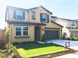 3464 Carson Ave, Clovis, CA 93611