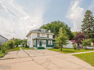 342 19th St N, Fargo, ND 58102