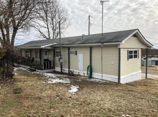 1310 Elizabeth Dr, Stockton, MO 65785