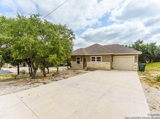 111 Lakeview Ct, Spring Branch, TX 78070