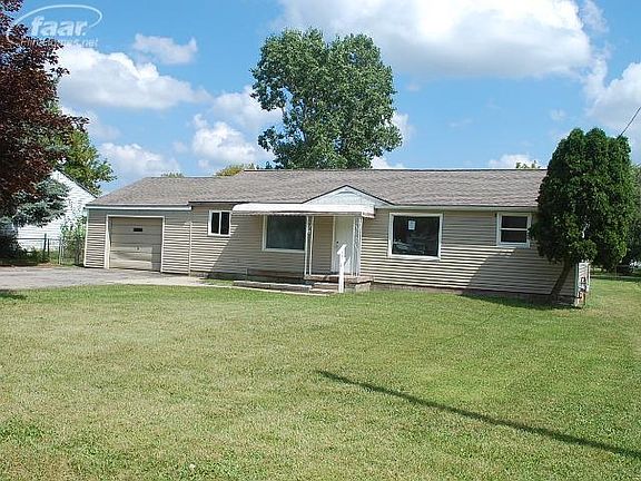 3rd image of 4402 Muriel Dr