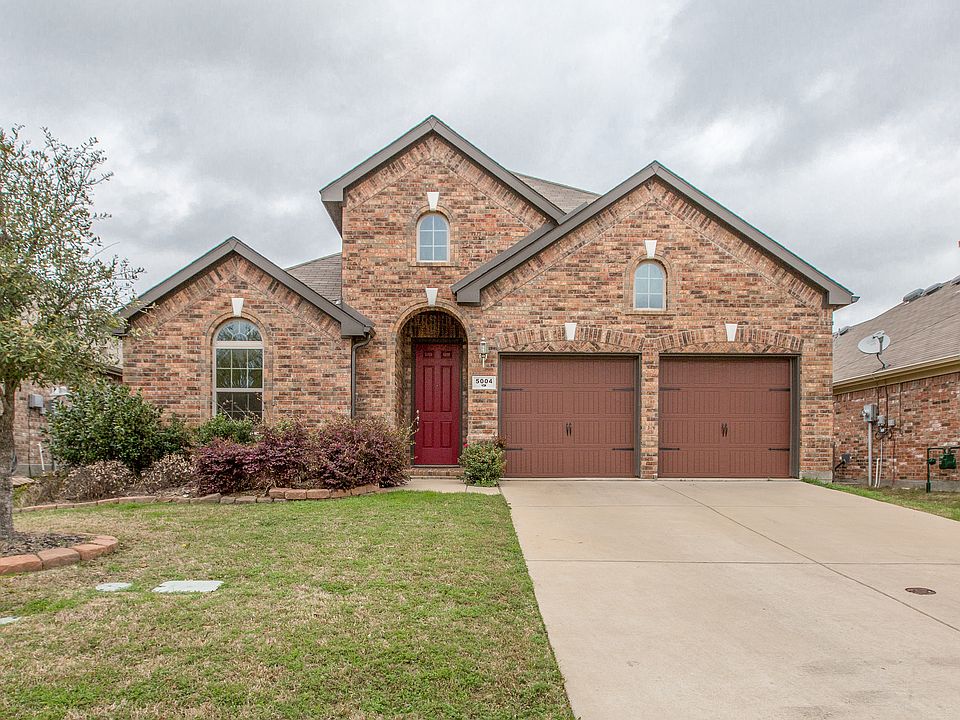 1st image of 5004 Blackwood Dr